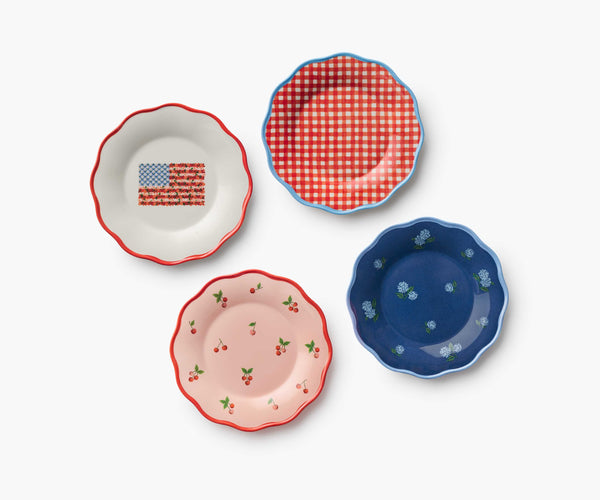 American Melamine Assorted Dessert Plates (Set of 4)